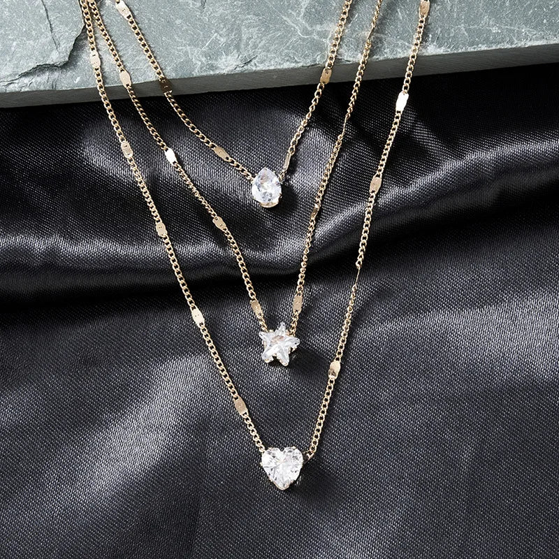 Collier ras-du-cou tendance à zircons