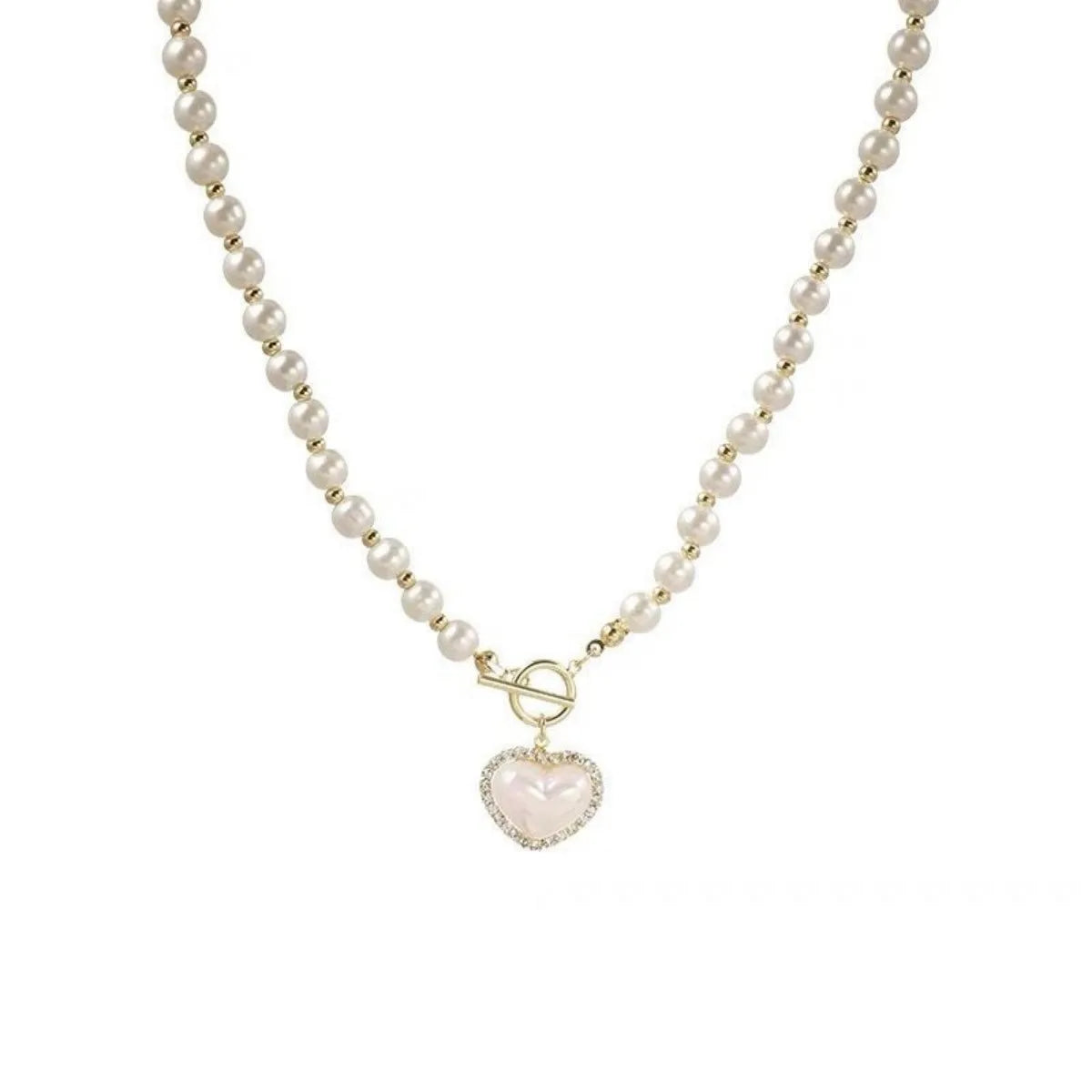 Collier de Perles en Forme de Cœur – Élégance Romantique et Intemporelle