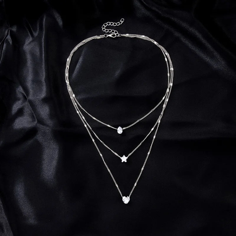 Collier ras-du-cou tendance à zircons